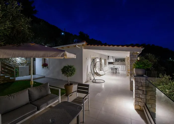 Villa Niti