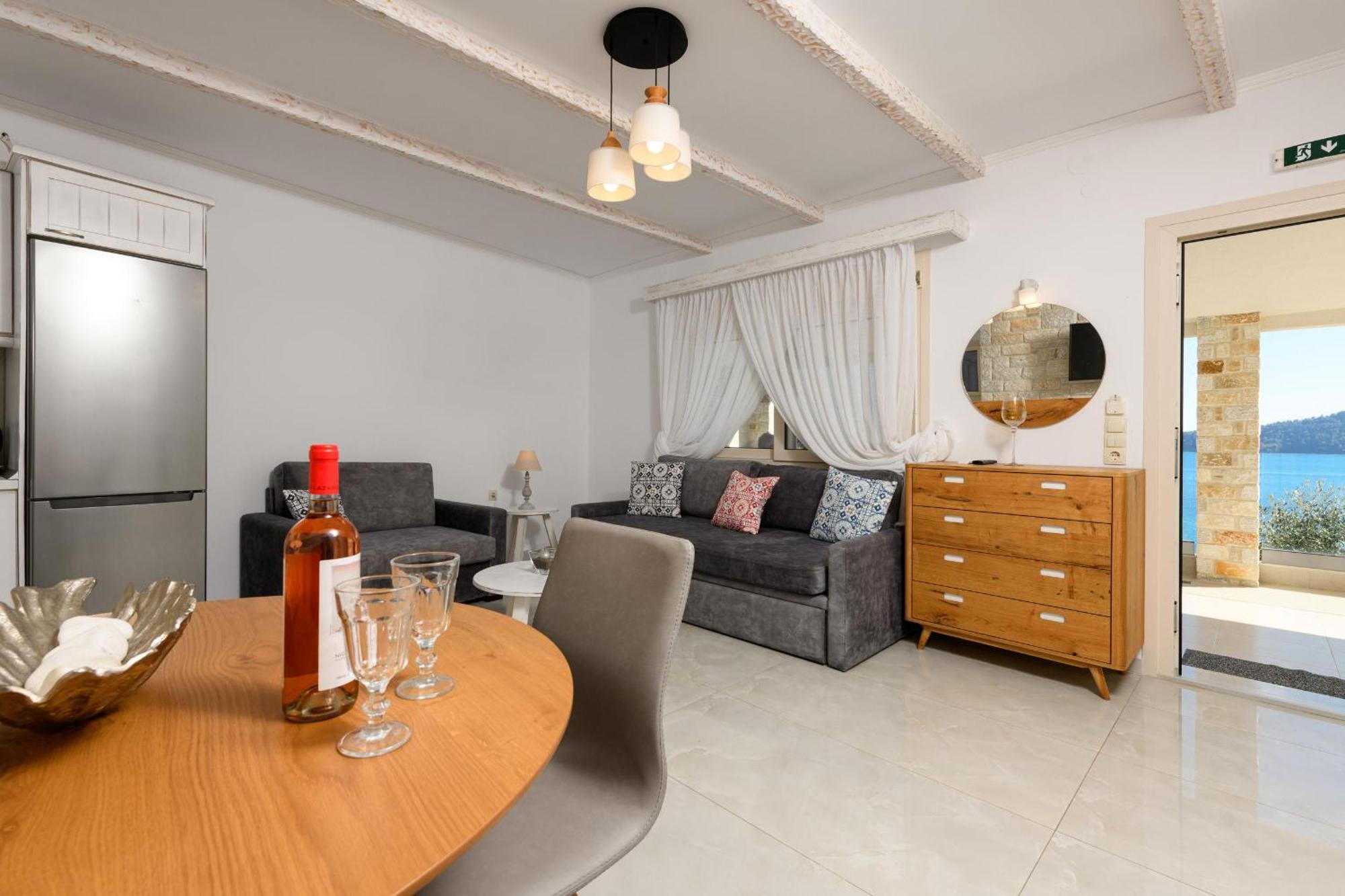 Niti Villa